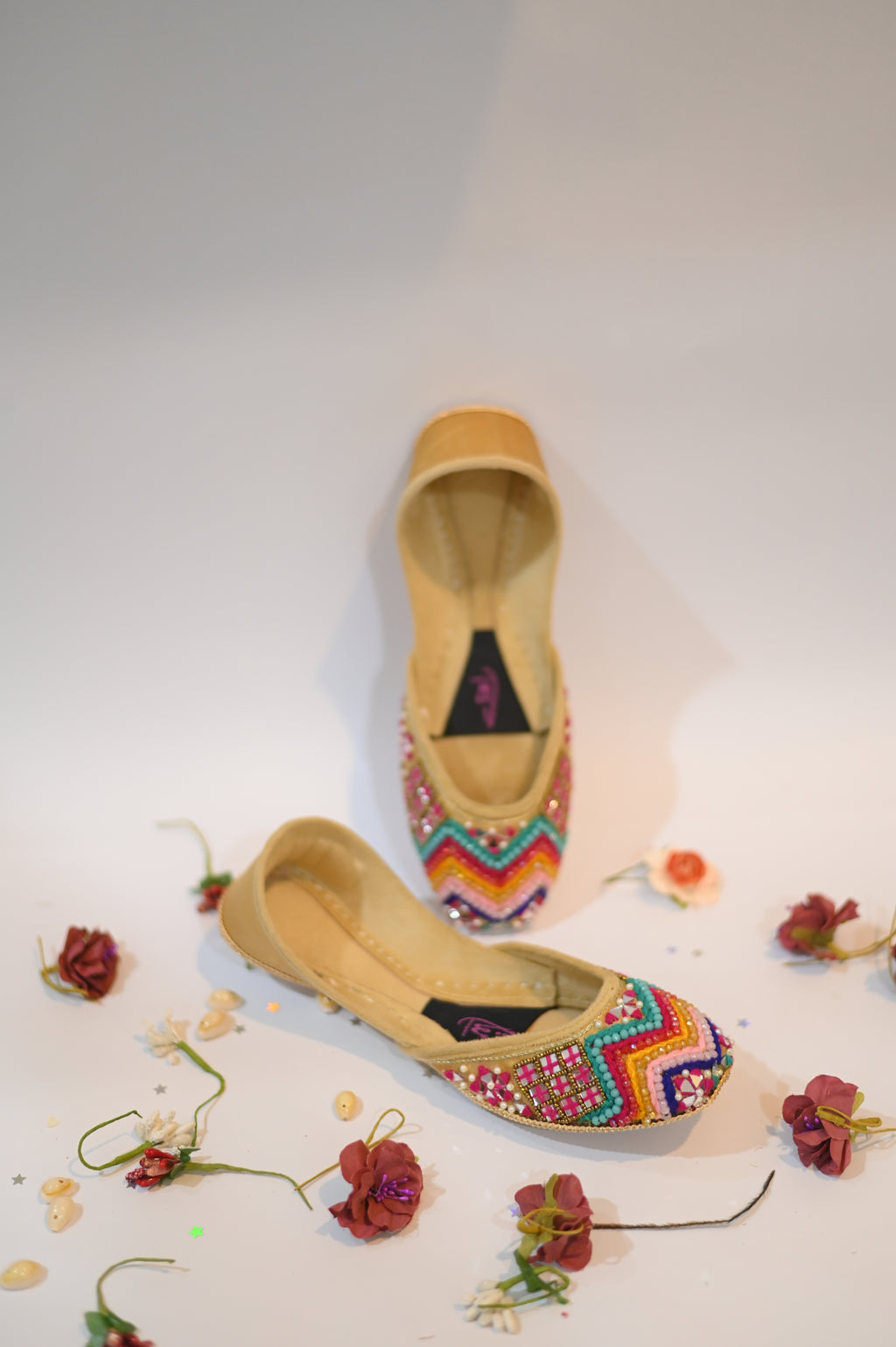 MQ/108:- Rang Mahal