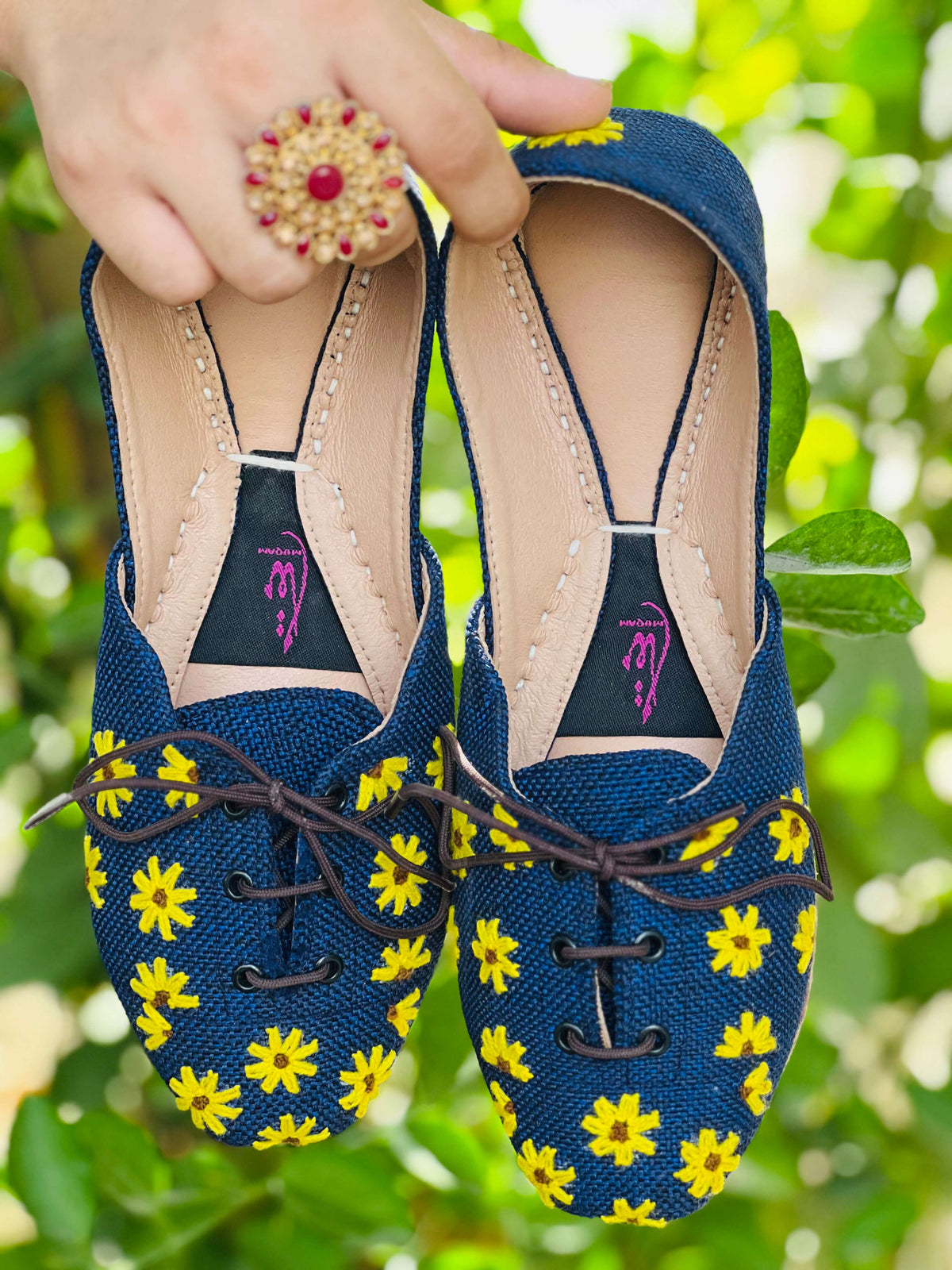 Suraj Mukhi🌻Navy